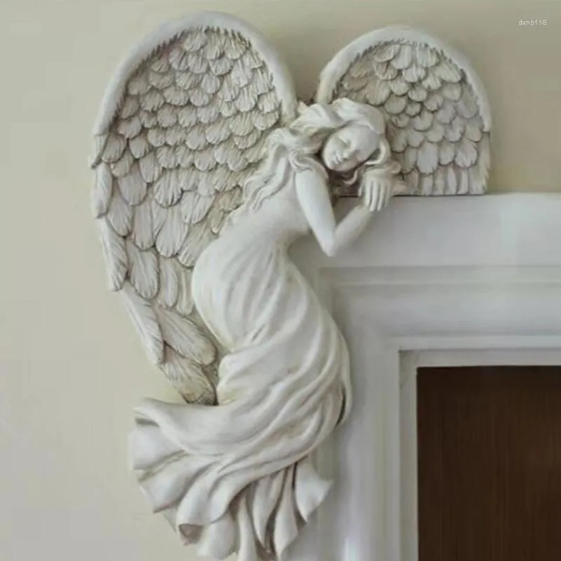 Figurines décoratives Objets Cadre de porte Statues de décoration d'ange Ornements avec ailes en forme de cœur Sculpture dans votre coin Artisanat mural en résine