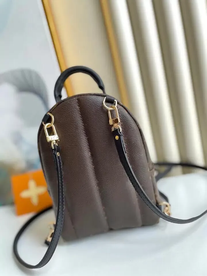 guess factory felicity mini backpack Pearlman Nylon Logo relaxation Colour:Light Stone The Golden Girls mini