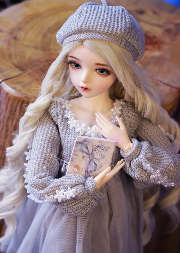 60cm Silver Hair Doris baby dolls with Changing Eyes - Perfect 