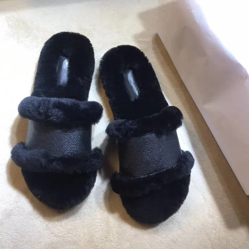 Mulheres Mules Fur Quente Chinelos de Inverno Furry Slides Lock It Sandal Corrente Lisa Senhoras Sapatos Casuais 100% Genuíno Impressão De Couro Flip Flop No44