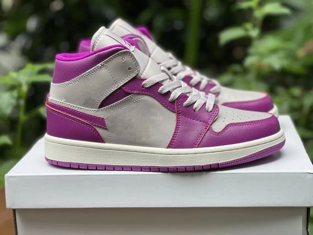 Jordan air hotsell 1 mid magenta
