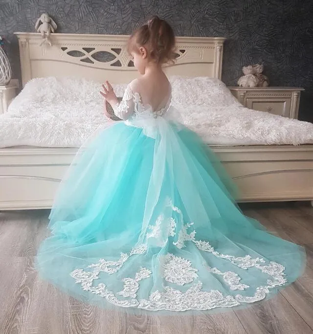 Bleu Champgane Fleur Filles Robe De Mariée 2022 Avec Des Appliques De Dentelle À Manches Longues Une Ligne Tulle Pageant Robes De Soirée Enfants Cérémonie Première Communion Filles 2022