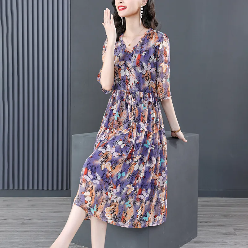 8687# YM Ladies New Summer Loose Dresses V-hals Half Sleeve Retro Printing Belt Nacing Up Women Fashion Chiffon Casual Dress M-XXXL