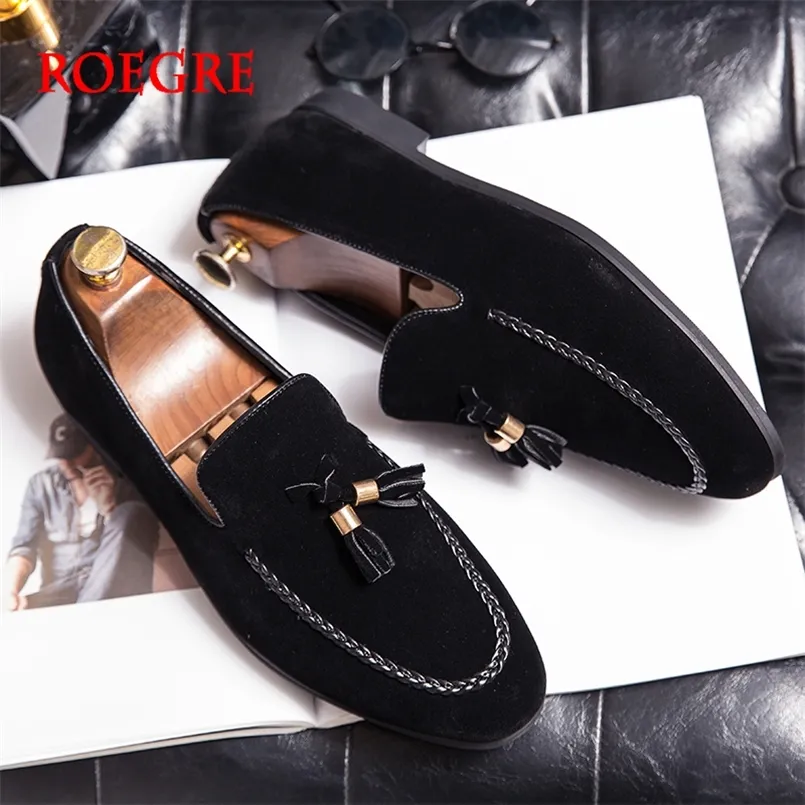 Designer Mens Leather Casual Shoes Formal Brogue Shoes for Men Tassel Loafers Large Size Comfortable Black Brown Moccasins 220727