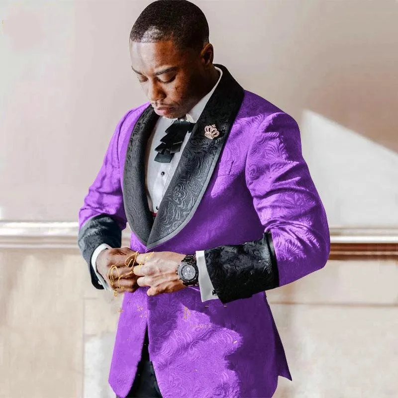 Gloednieuwe Purple Purple Embossing Groom Tuxedos Black Rapel Groomsman bruiloft 3 -delige pak Populaire mannen Business Prom Jacket Blazer Jacket Pants Tie Vest 2257