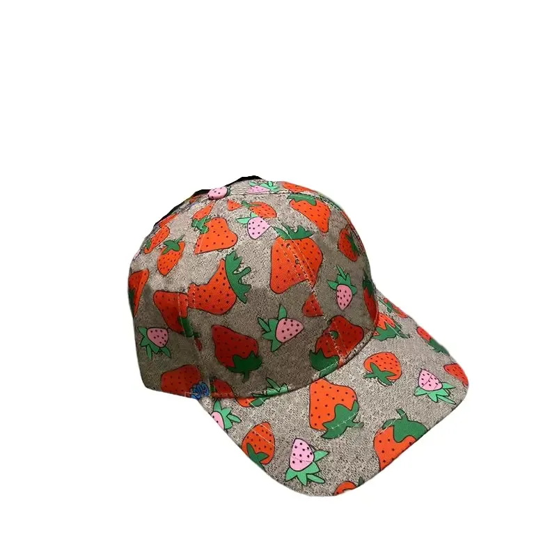 Мужская дизайнерская кепка Strawberry Hat Женская летняя роскошь Дизайнеры Бейсбольные кепки Ведро Шляпы Мужские шапочки Casquette Fedora с принтом букв