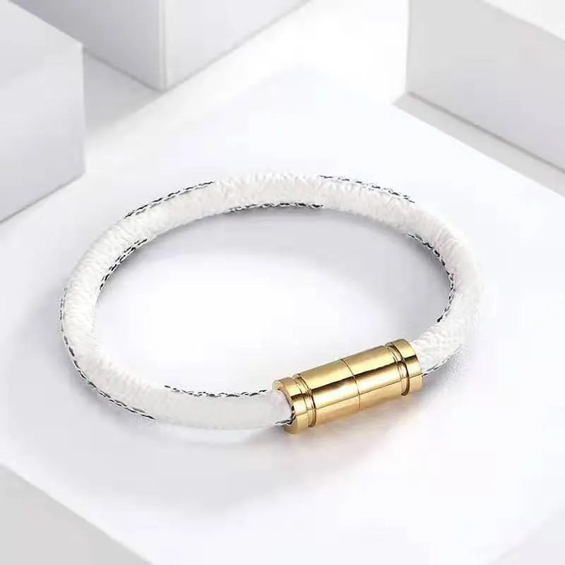 Nieuwe designer Bracelet Vacuüm Electroplating Luxe Fashion Ladies Men Leather Rope Magnetisch paar Verjaardagsbetrokkenheid Holiday Gift Groothandel