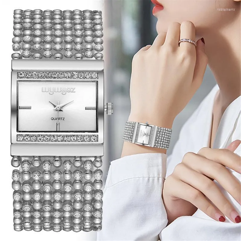 Kadın izle 2022 kadın moda lüks saat paslanmaz çelik gündelik elbise bilezik kristal takı hediyesi kız arkadaşı kol saatleri