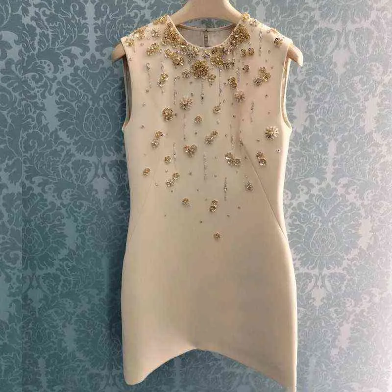 Yeni kolsuz elbise ağır endüstri bel yuvarlak boyun elmas çivili yaz işlemeli etek ünlü mizaç orta