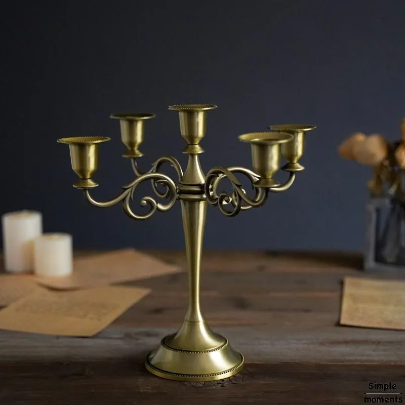 Держатели свечей простые моменты 5-румные европейские ретро-декоративные свадебные украшения мебель романтическая свеча