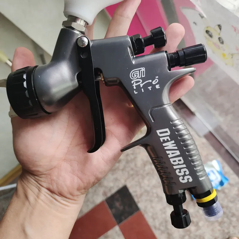 GTI Pro Spray Gun Te20 Dewabiss Style 1,3mm Tool de pintura de carro Alta Atomização Air Sprayer de Airbrush Gun 220704