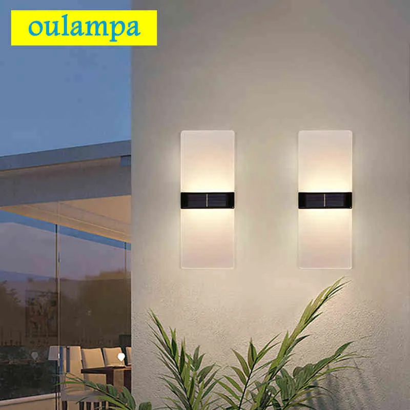 Paquetes LED LED Lámpara de pared solar Arriba y abajo Acrílico Impermeable para jardín Patio Corredor Balcón Patio trasero Paisaje J220531