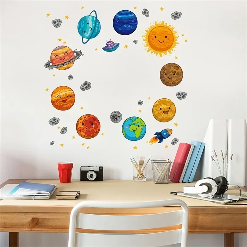 Cartoon Universo Planeta adesivo de parede Casas salas de estudo Decorações de quarto Decalques de arte de arte de parede de parede adesivos de artes de arte 220727