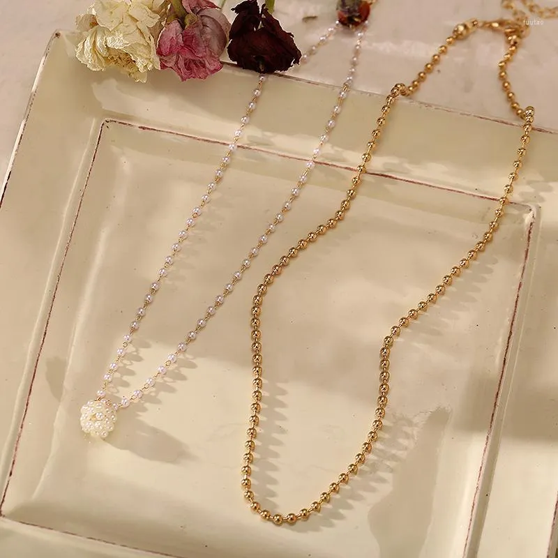 Collane con ciondolo Elegante catena di perle d'imitazione per le donne Catene di perline dorate multistrato impilabili Collana di gioielli a strati