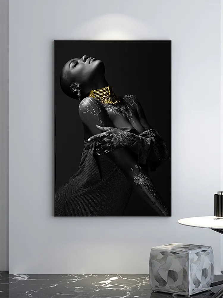 Femmes noires avec large collier doré toile peinture affiches et impressions modernes mur Art photo pour salon Cuadros décor