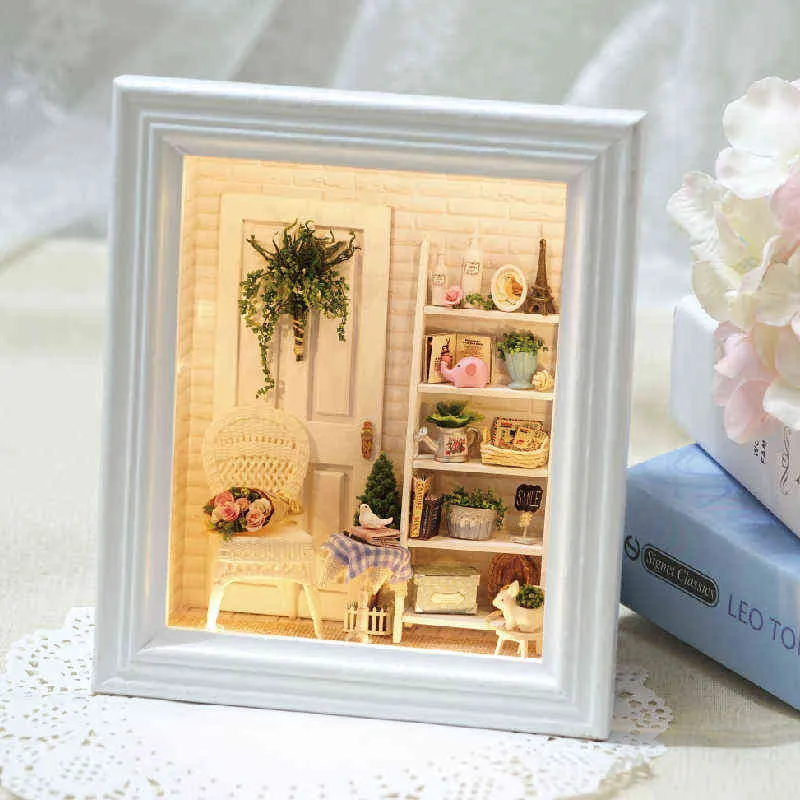 Dollhouse shop frame kit