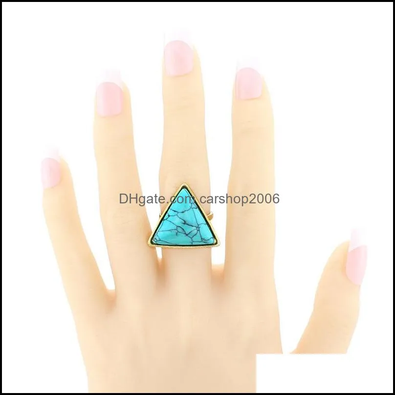 Fashion Triangle Shaped Blue Turquoise Wedding Ring Retro Punk Natural Stone Gold Plated Rings for Women Fine Jewelry