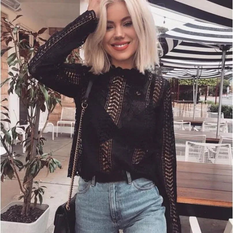blusa negra encaje mujer