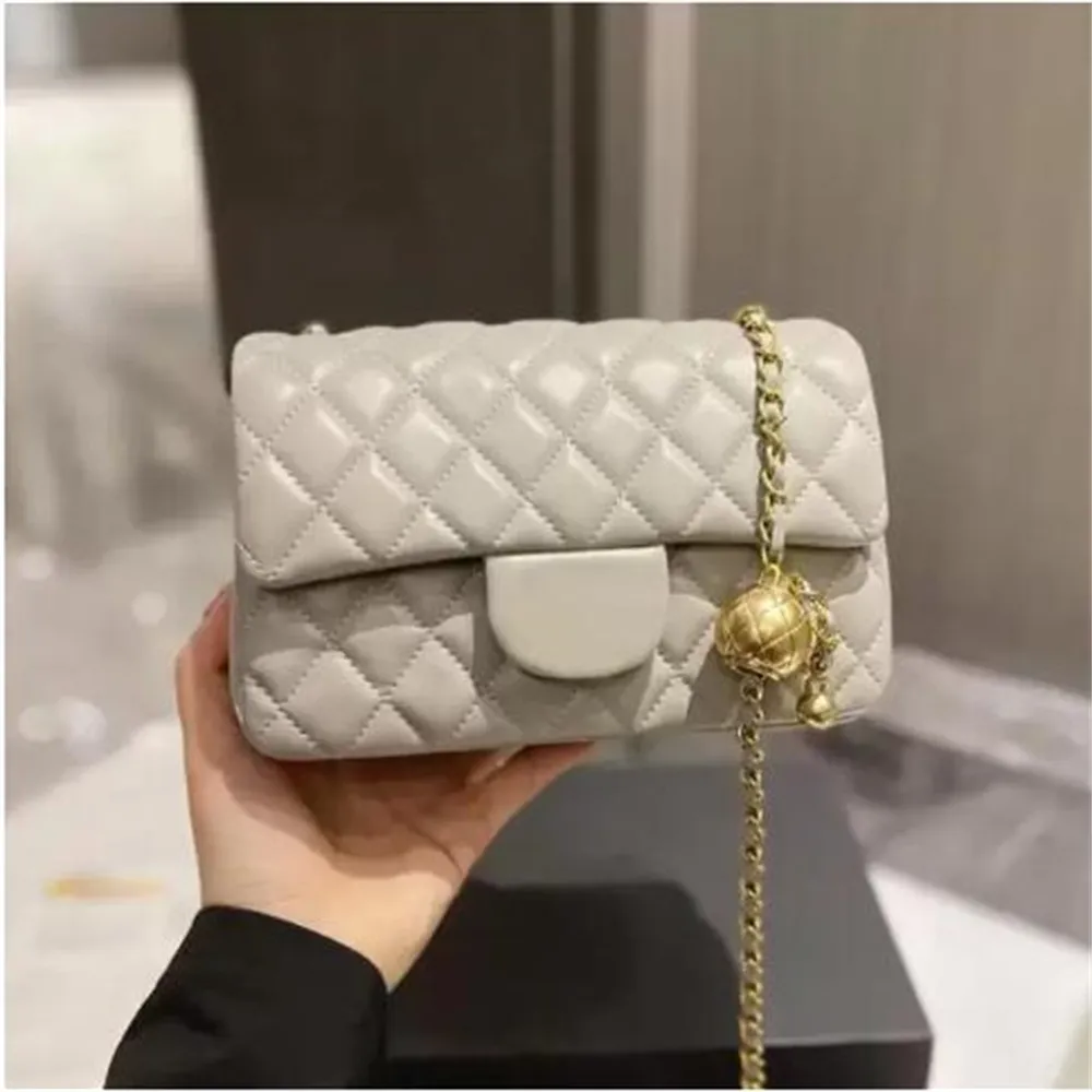 2022 Diseñador Bolso de la cadena de hombro Bolsas de la aleta del embrague bolsas Bolsas Bolsa de terciopelo Purse Purse Doble Hasp cintura Cuadrones Striegos de mujeres 2023