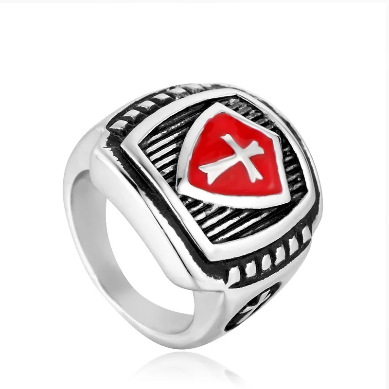 Rostfritt stål Ring Golden Antique Mäns Soldater Knights Templar Regalia Sword Shield Cross Ring Honor med röda sten emalj smycken