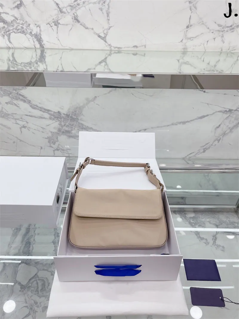 High Quality Bag Flap Shoulder Designer Bags Luxury Designers Women Handbag Leather Purse Envelope Wallet Waterproof Fabric High-density Electroplated Hardware