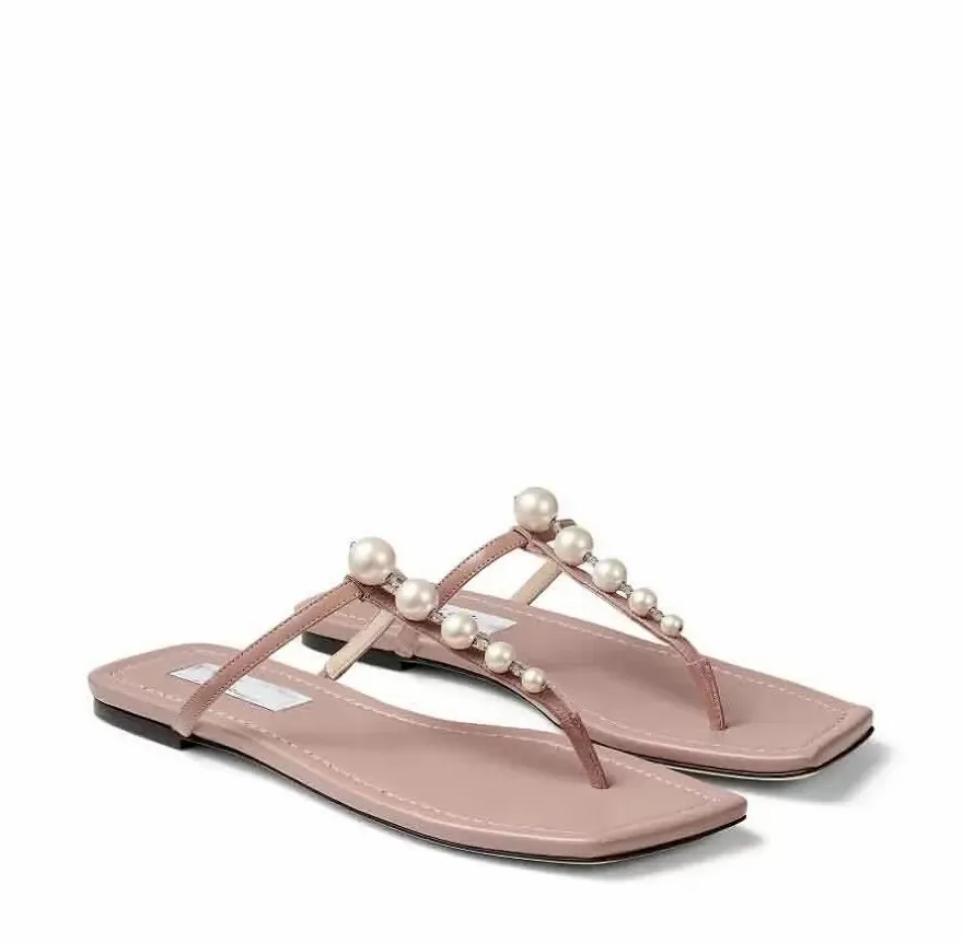 Lyxdesign Alaina Slide Sandals Flats för kvinnor Pearl Embelling Strap Flip Flop Lady Walking Slip On Summer Slipp
