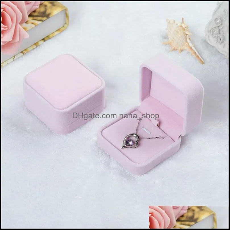 Fashion Velvet Jewelry Boxes cases For only Rings & Stud Earrings 12 color Jewelry Gift Packaging & Display Size 5cm*4.5cm*4cm 318 Q2