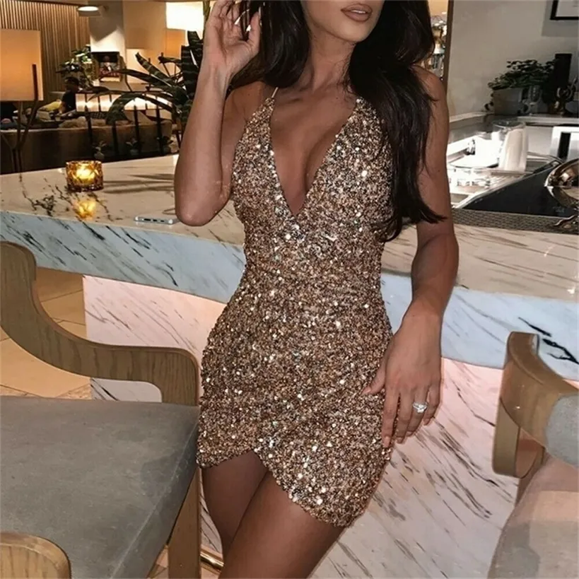 Sexy Women Sequins Glitter Sparkle Deep V Neck Halter Backless Bodycon Short Mini Dress Evening Party Wrap Hip Package 220321