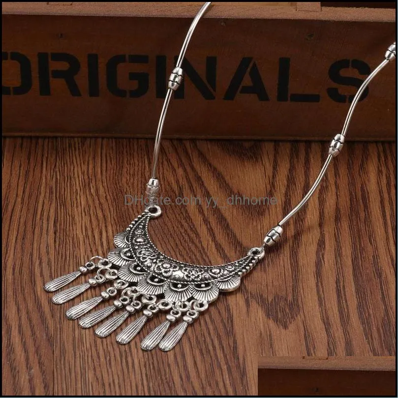 Vintage Bohemian Metal Tassel Necklaces Pendants for Women Jewelry Big Statement Carved Flower Geometric Pattern Bijuterias