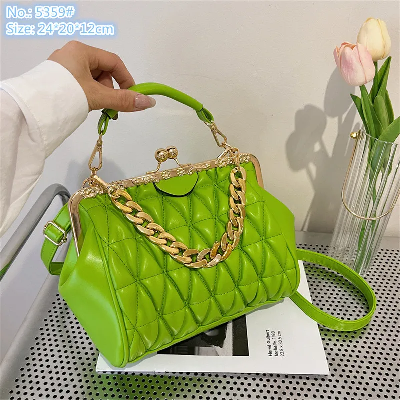 Wholesale ladies leathers shoulder bags candy-colored sweet fashion handbag trend sewing plaid shell bag solid color pleated leather mobile phone coin purse 5359#