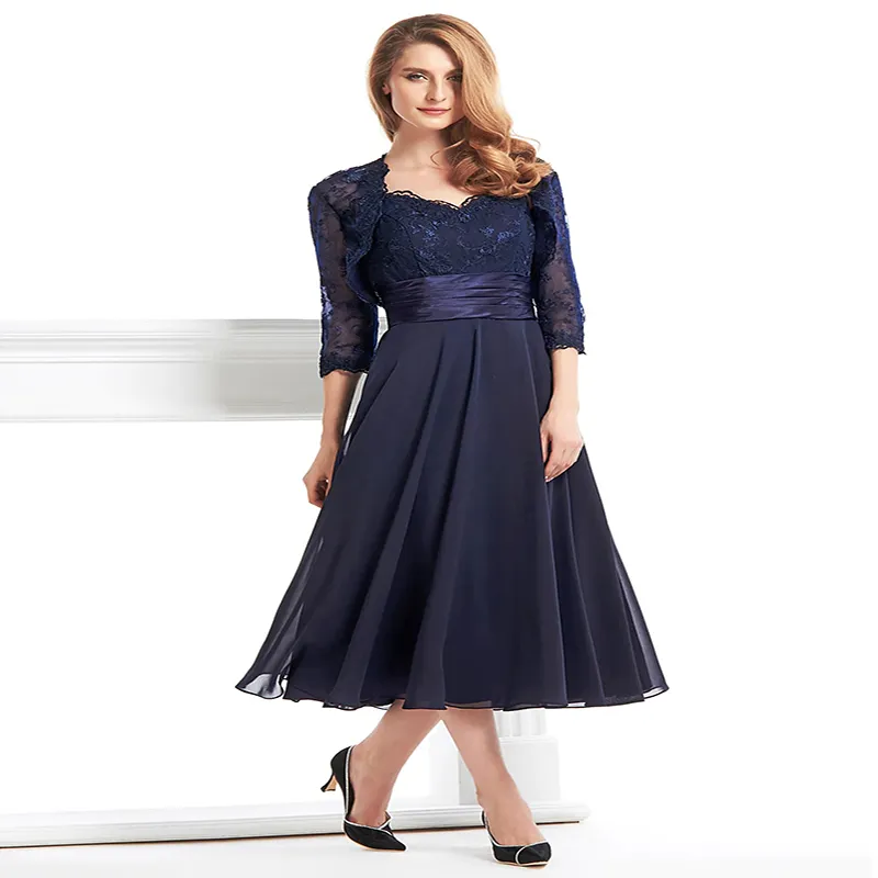 Marinblå Blue Mother of the Bride Dress with Lace Jacket Elegant Kne Length Chiffon Short Evening Party Dresses 2022 A Line Wedding Gäst Wear Vestidos de Noche