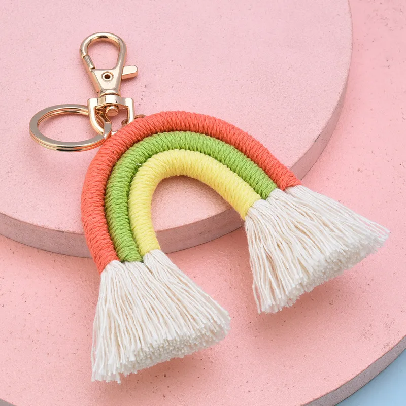 لصالح Mini Tassel قوس قزح مفاتيح المفاتيح المصنوعة يدويًا Weaving Macrame Keychain Car Key Ring Ring Base Rases Presh for Women Girls