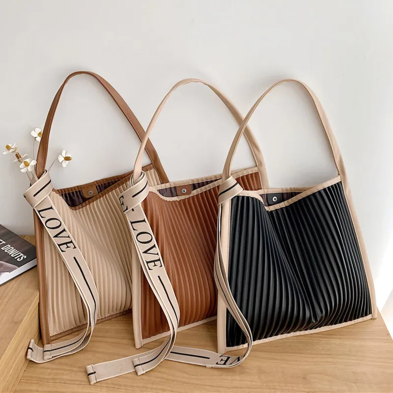 Casual Women Stripe Shoulder Bags SAC En huvudsaklig tvärbävspåse stor kapacitet shopping stora totes designer handväska och purses fashionbag250