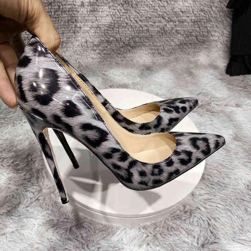 12 cm Gray Leopard High Heels Kvinnors smala spetsiga höga 10 cm lämpliga för professionell kläder vår och höst WEA T220730