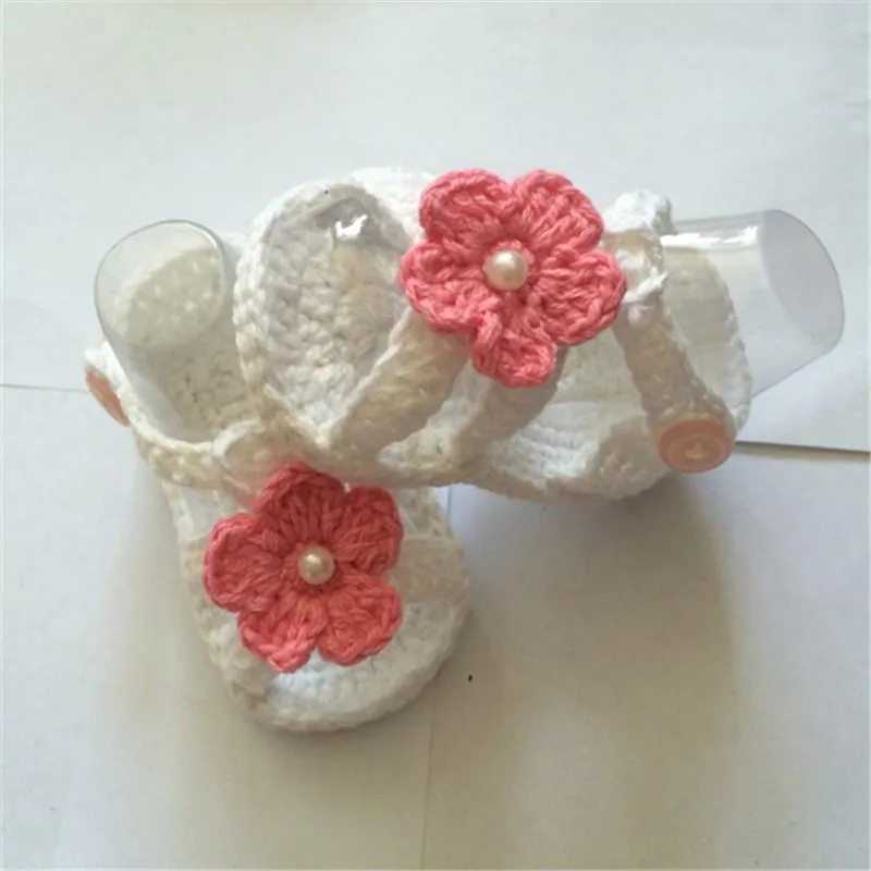 First Walkers Graue gehäkelte Baby-Ballerina-Schuhe aus Baumwolle mit rosa Blumen, süßes Frühlings- und Herbst-Geschenk für die Dusche