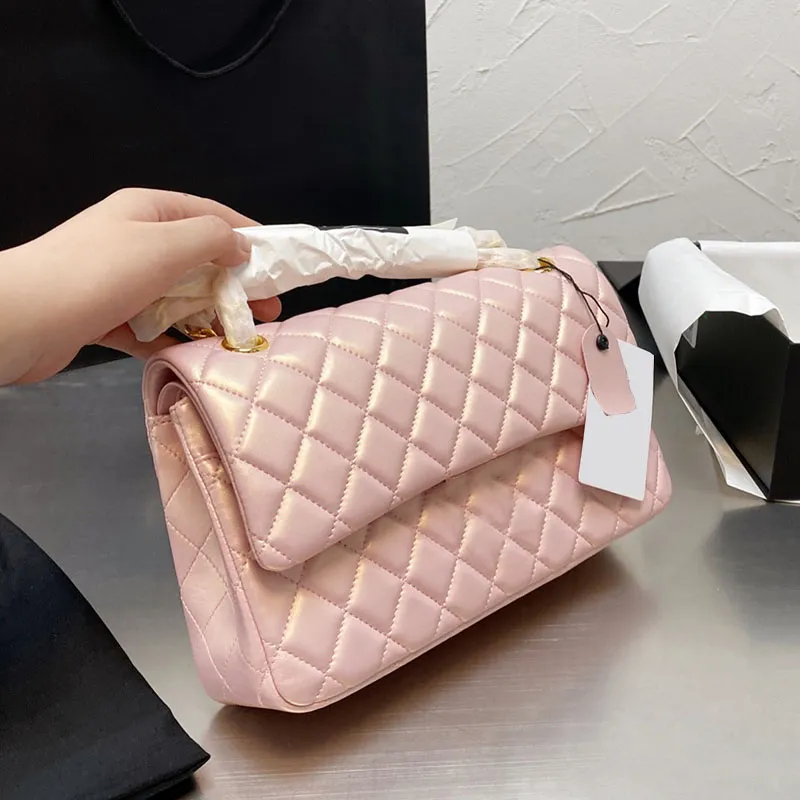 Pinko leather Classic Flat Love Bag Simply flat purse for women Powder pink  | Caposerio.com
