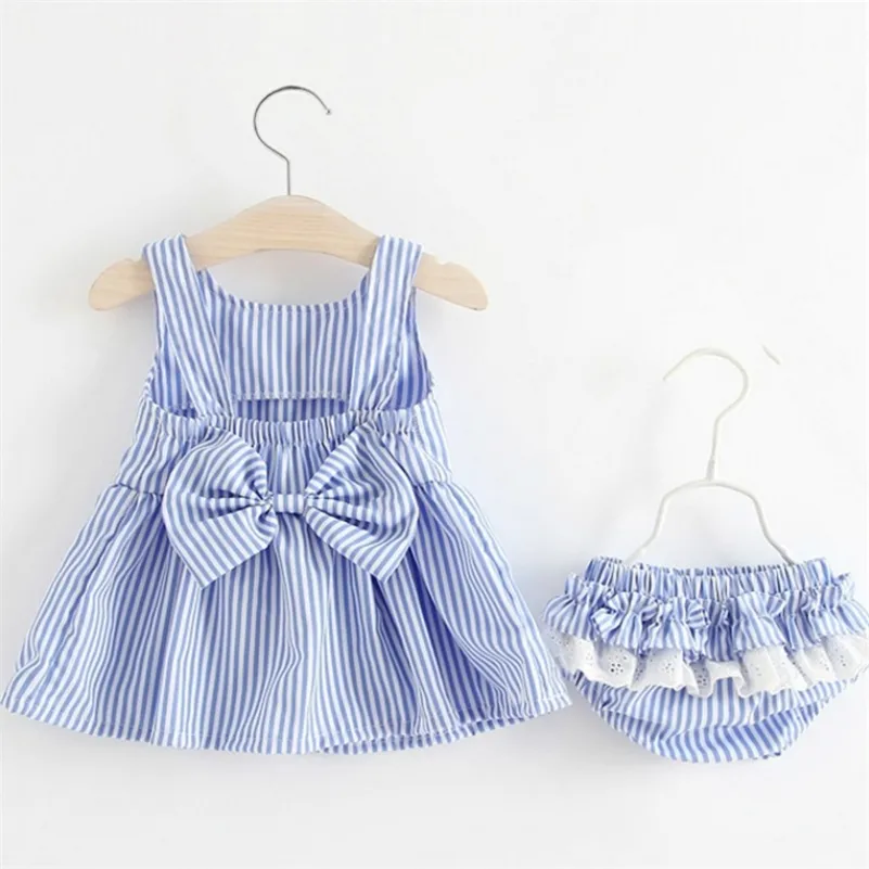 生まれた女の赤ちゃんの服の袖なしのドレスブライフ2PCS衣装セット縞模様のプリントかわいい服セット夏のサンスーツ