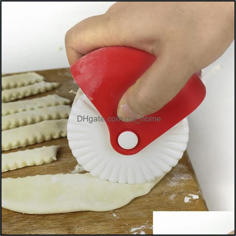 noodle maker baking tools diy dough cutting lattice roller cutter tool kitchen helper & pastry