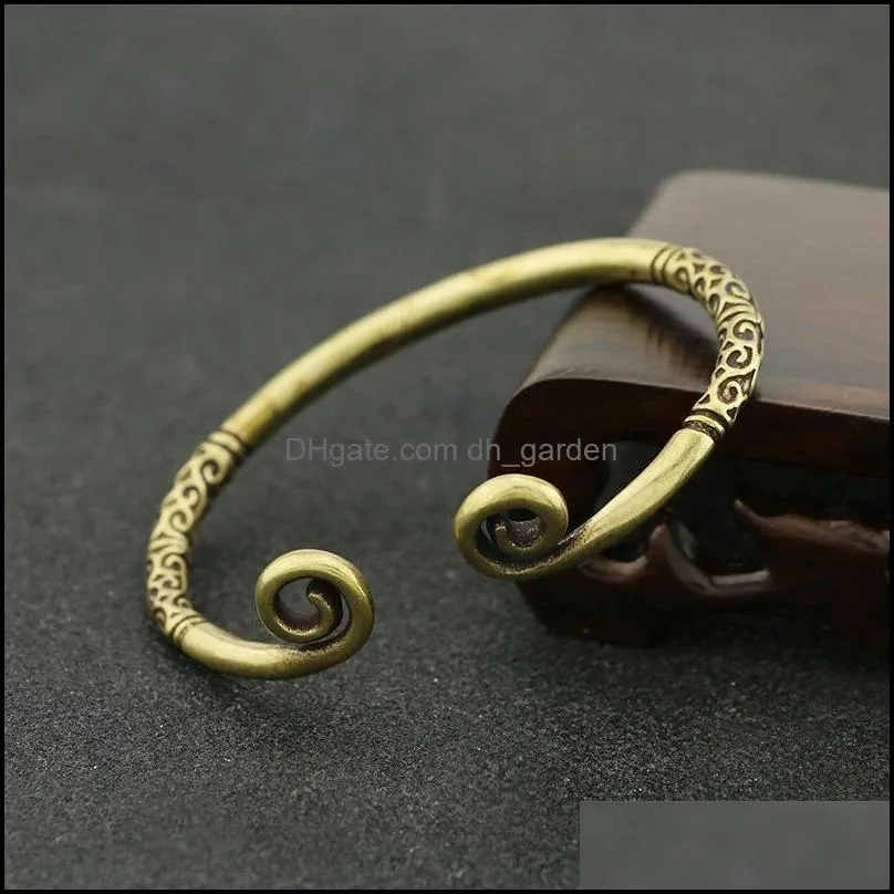 Vintage Copper Glossy Handmade Brass Bracelet Tight Hoop Opening Bangle Jewelry For Women Adjustable Bracelets Antique