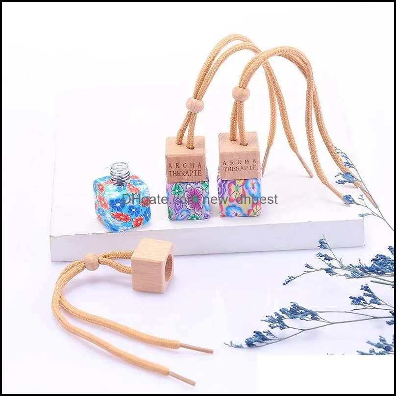 8 ML Essential Oils Diffusers Printed fashion lanyard Cars Perfume Bottle Creative Empty Bottles Car Pendant Perfumes 3 Colors 246 G2