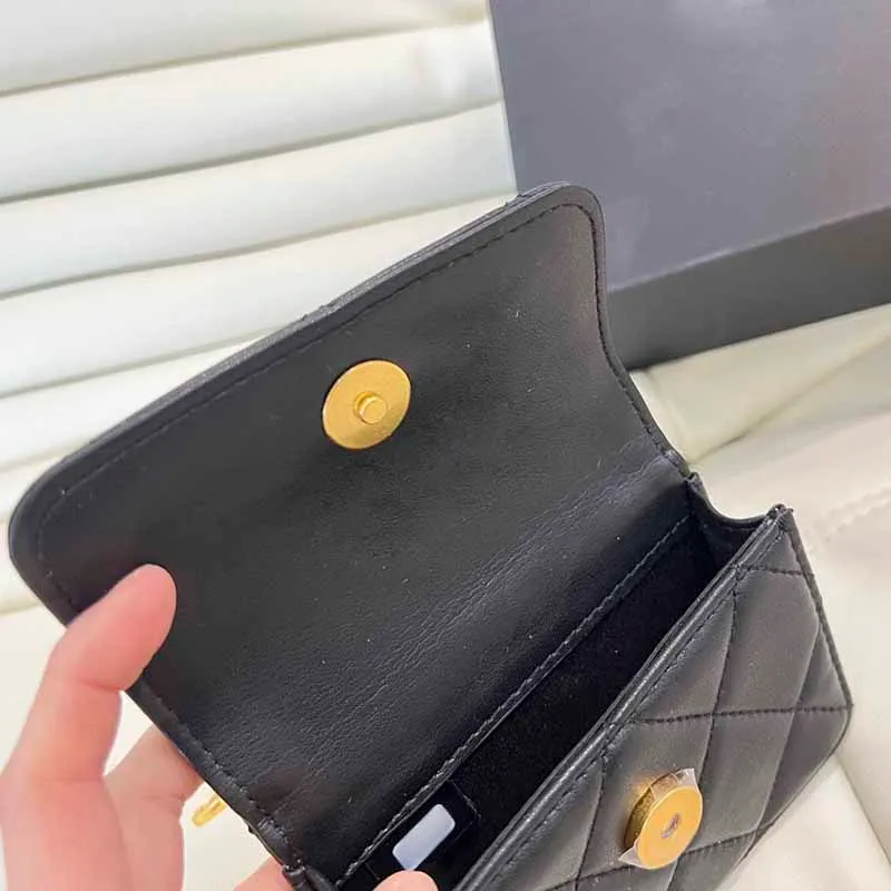 Ladies Luxury Flap Mini Shoulder Bags White Black Genuine Leather Designer Bag Classic Handbag Gold-Tone Pendant Metal Chain Small Crossbody Bags For Womens 12.5cm ZH