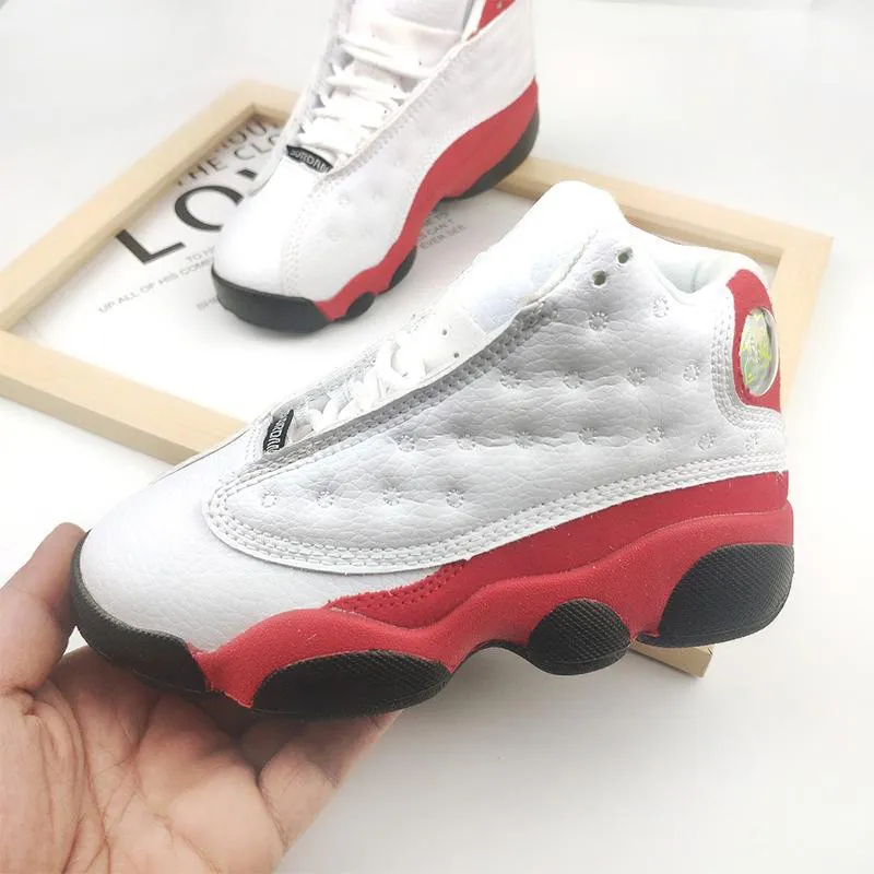 Boys basketball deals shoes wide