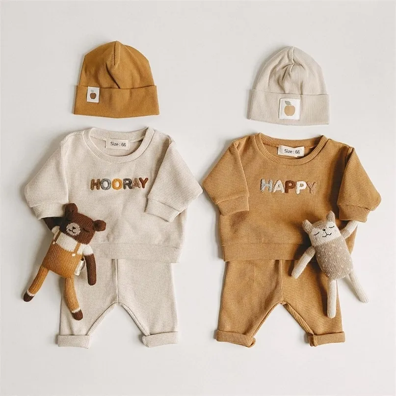 Ensemble de vêtements de mode printemps enfant en bas âge fille hauts décontractés pantalon ample 2 pièces né bébé garçon vêtements tenues 220721