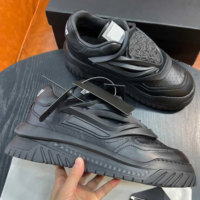 Tasarımcı Ayakkabı ODISSEA Spor Ayakkabıları Kalın Tabanlar Günlük Ayakkabı Sığır Derisi Kauçuk Tabanlar Erkekler Lüks Eğitmenler Üç Boyutlu Efekt Çok renkli