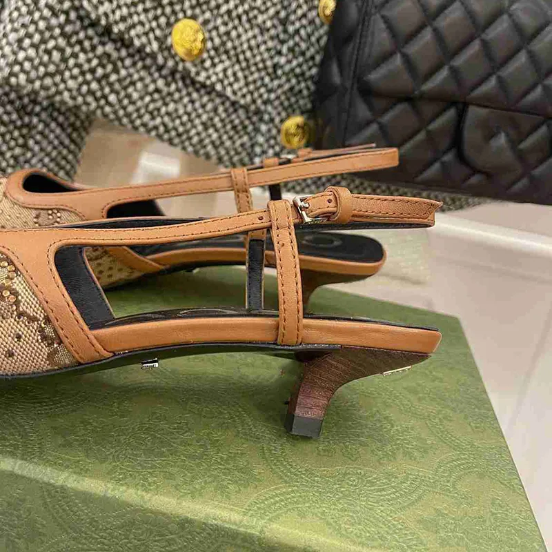 Designer Sling Back Sandals Summer Fashion Women Luxury Rhinestone Wedding Sandles Sliders High Heels Shoes With Box