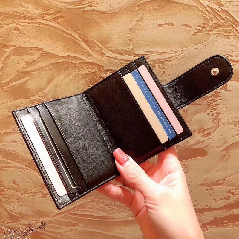 MENS DESIGNER LEATHY WALLET for Women Fashion Luxury Card Card Womens Coin Coin Pocket Prest