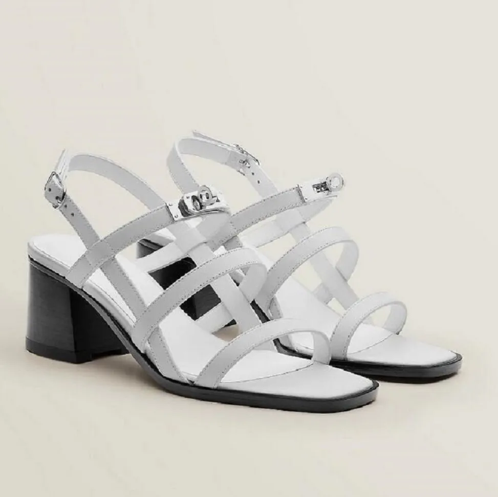 Eleganta berömda varumärken Eve Sandaler skor för kvinnor kalvskinn läder palladium pläterade kelly spänne gladiator sandalias fest bröllop klänning höga klackar