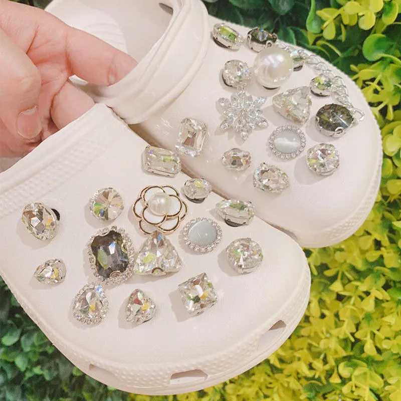 Buy Wholesale China Luxury Designer Croc Charms For Clog Accessories Metal Bling  Croc Shoe Charms Fit For Clog Famous Alloy Croc Charm For Wholesale &  Luxury Designer Croc Charms For Clog Accessories