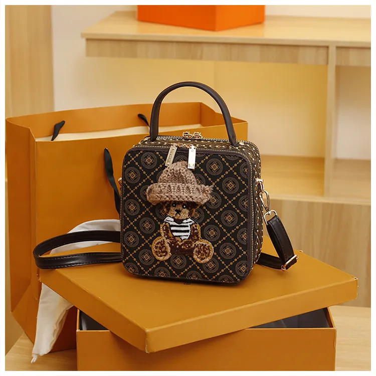ZIMMERMANN 4248SSS251BLK 関税送料込 DHgate.com:Classic Plaid Leather Shoulder Bag: Stylish