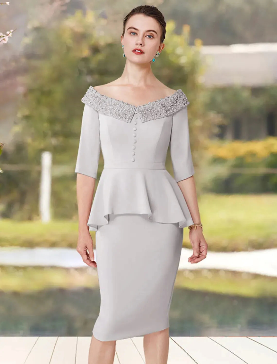 2022 Silver Off-Shoulder of The Bride/Groom Cocktail Dress with Beading and Satin - Perfect for Wedding Parties